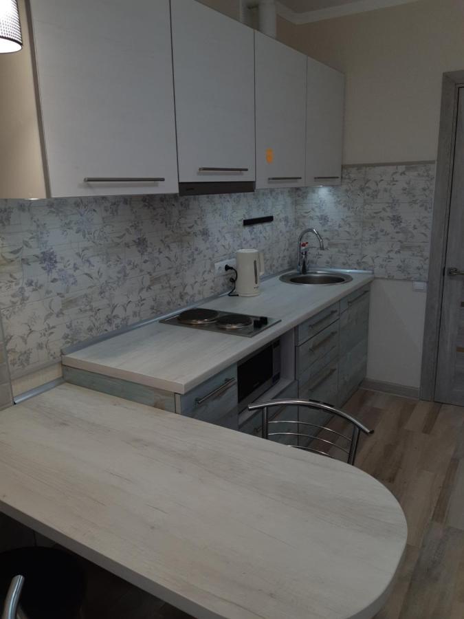 Apartment Near Stadio Metalist Kharkov Luaran gambar